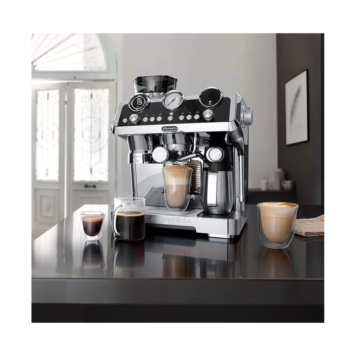 Découvrez les accessoires indispensables de la machine à café delonghi  specialista maestro